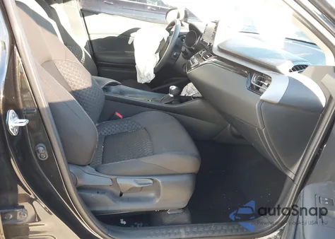 2021 Toyota C-Hr Le z USA, uszkodzony, nr VIN NMTKHMBX2MR138935